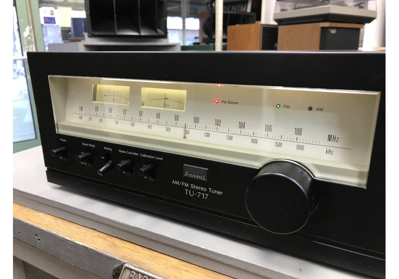 Sansui TU-717