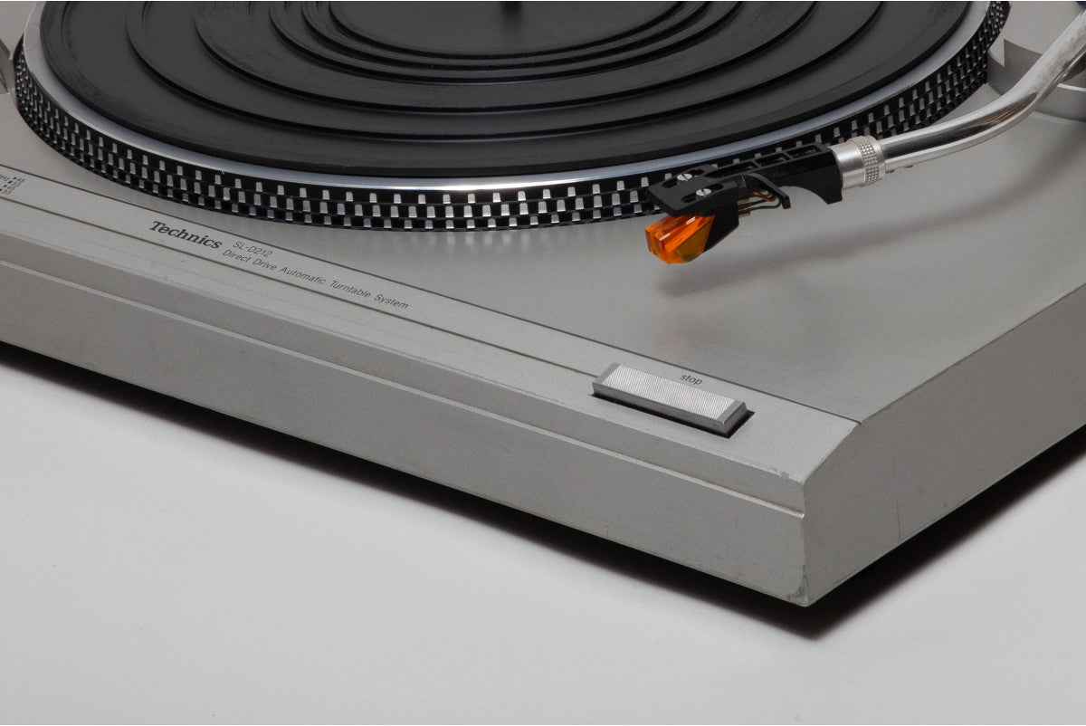 Technics SL-D212