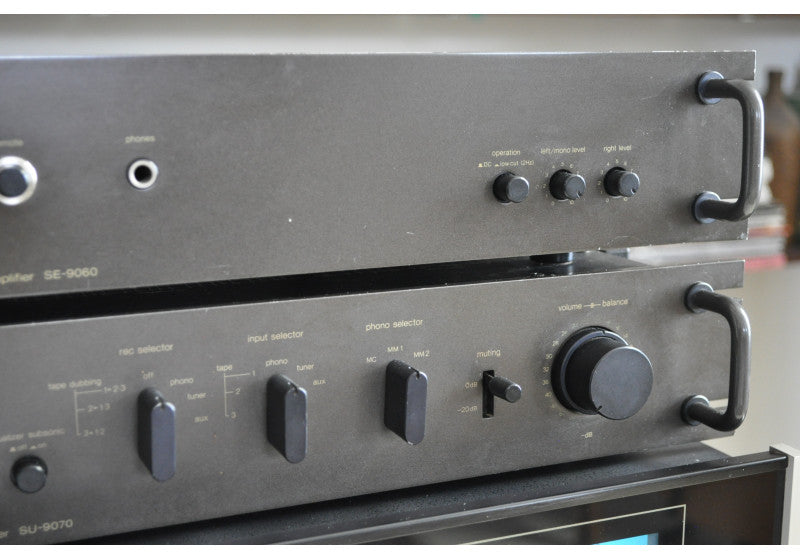 Technics SU-9070