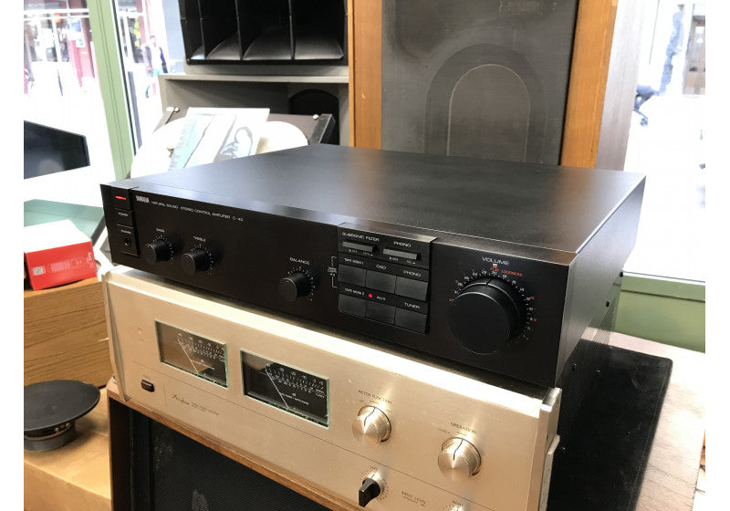 Yamaha C-40