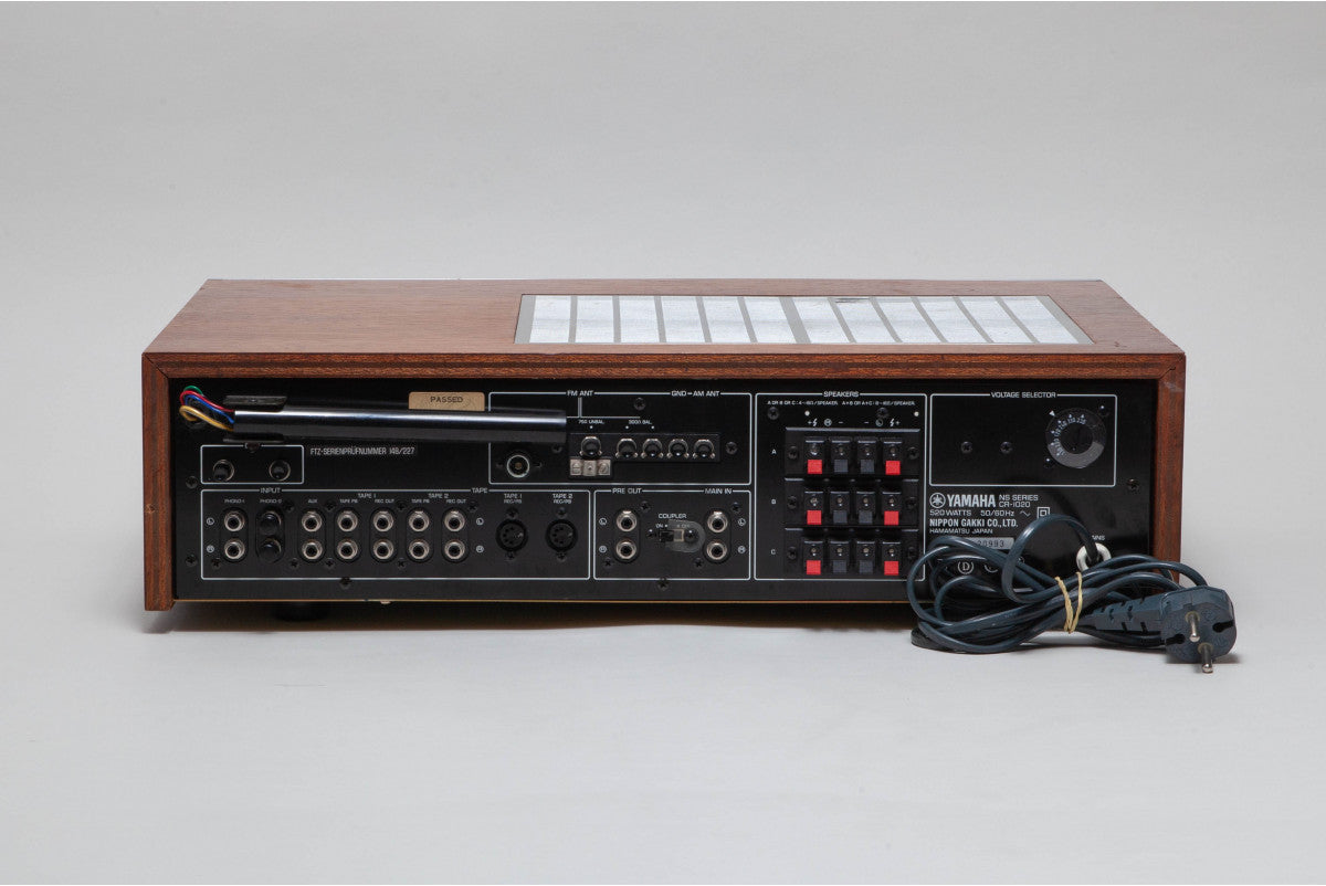 Yamaha CR-1020