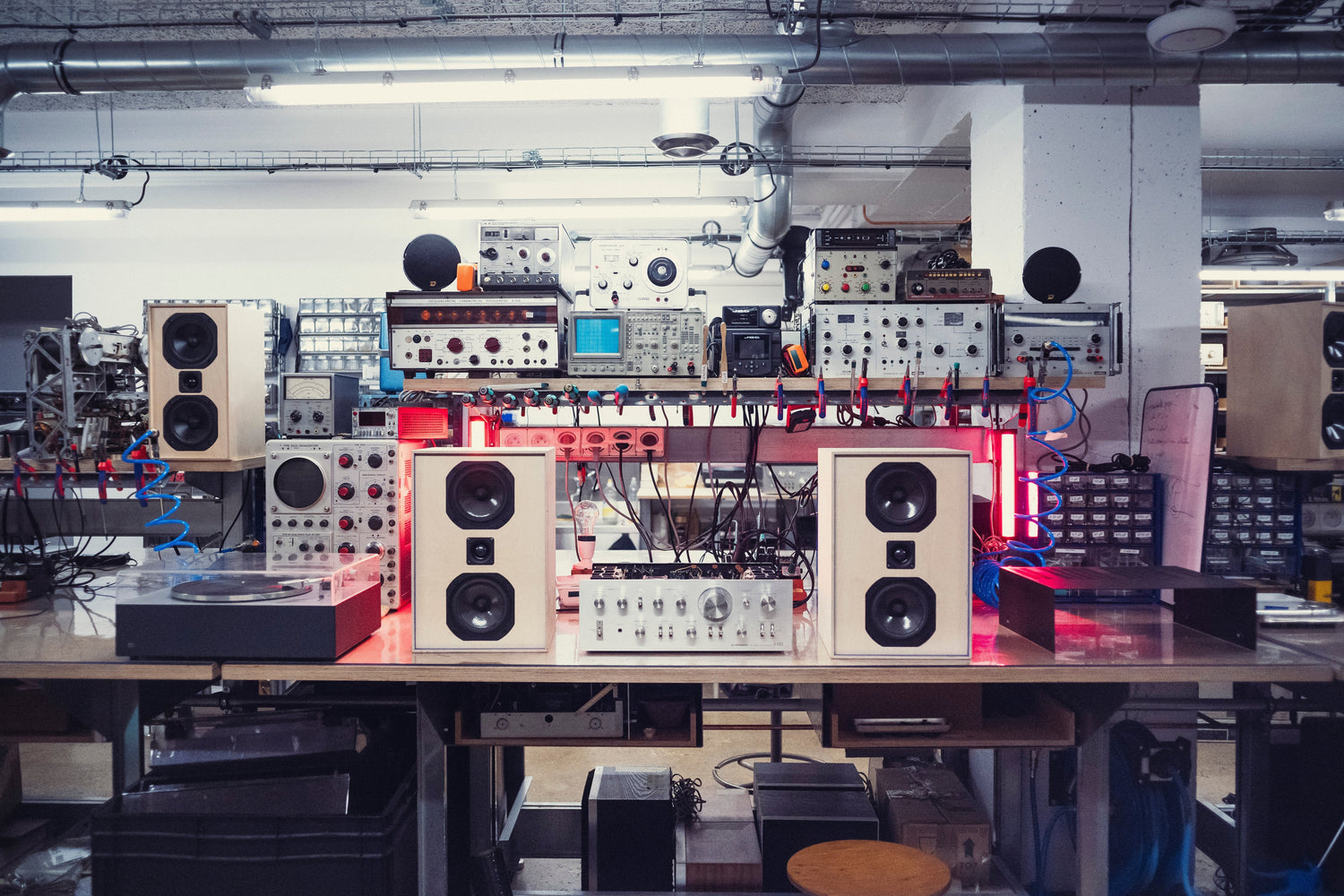 Faire restaurer votre appareil Hi Fi vintage chez Hark Repair