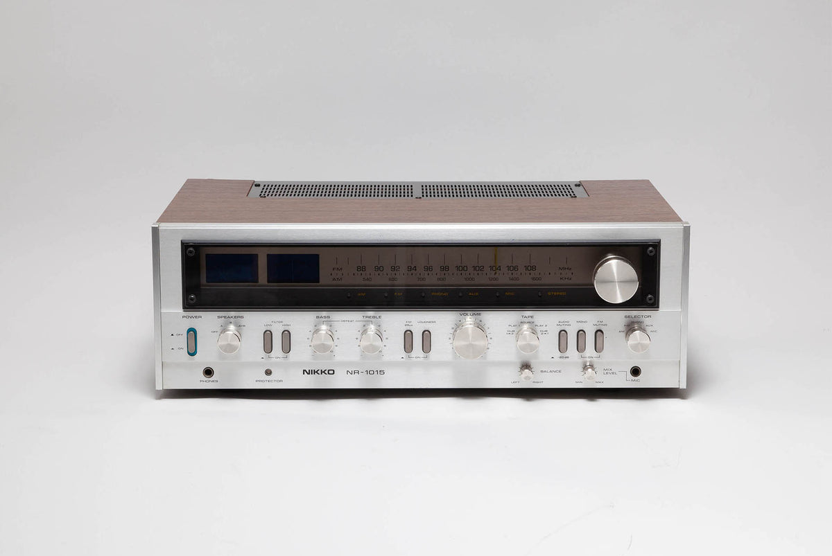 Ampli Tuner Nikko NR-1015 - vue de face