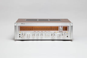 Amplificateur Tuner Setton RS 660 - Vue de face allumé