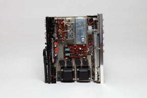 Amplificateur Tuner Harman Kardon 930 - Vue intérieur