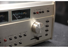 Accuphase E-303