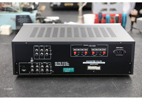 Akai AM-2450