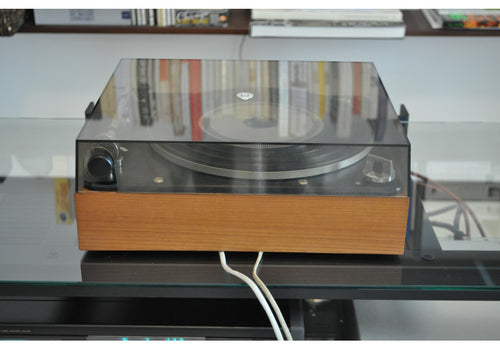 Lot 523 - A BANG & OLFSEN BEOGRAM 1000 TURNTABLE Lot 523 - A BANG & OLFSEN BEOGRAM 1000 TURNTABLE