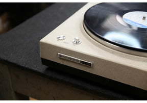 Kenwood Model KD-2055
