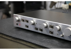 Luxman C-120A