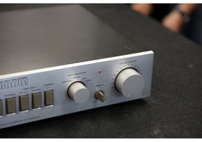 Luxman L-1A
