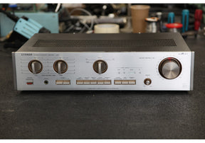 Luxman L-225