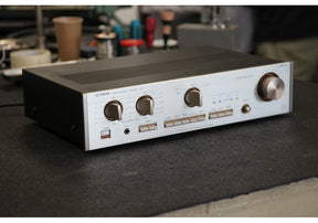 Luxman L-225