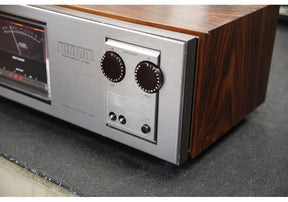 Luxman M-2000