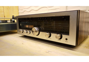 Luxman R-1050