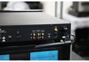 McIntosh MR7084