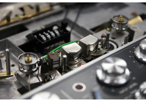 REVOX B77 MKII - 2 Pistes 9,5 - 7-1/2 ips) restauré - Restored REVOX B77 MKII - 2 Pistes 9,5 - 7-1/2 ips) restauré - Restored