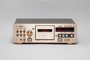 Teac V 8030S