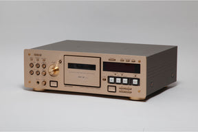 Teac V 8030S