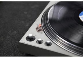 Technics SL-1700