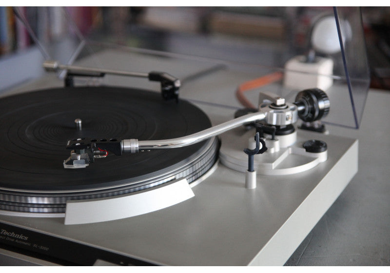 Pour platine TECHNICS SL-3200 : Diamant de rechange à 28,90 Pour platine TECHNICS SL-3200 : Diamant de rechange à 28,90