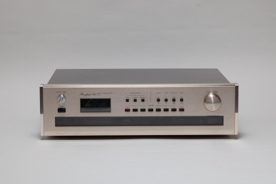 Accuphase T-105
