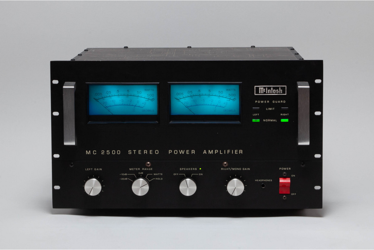 McIntosh MC-2500 cover
