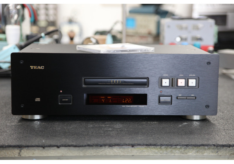 Teac CD Transport VRDS-T1 cover